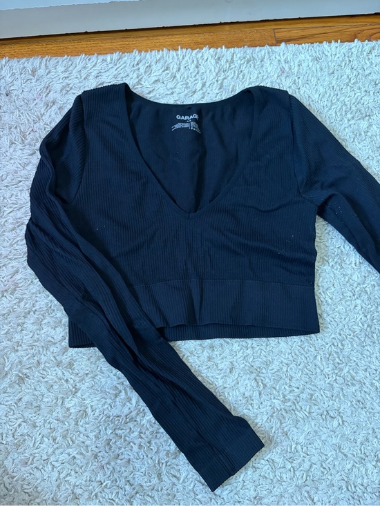 Garage Tops - Garage Black Ribbed V-Neck Crop Top